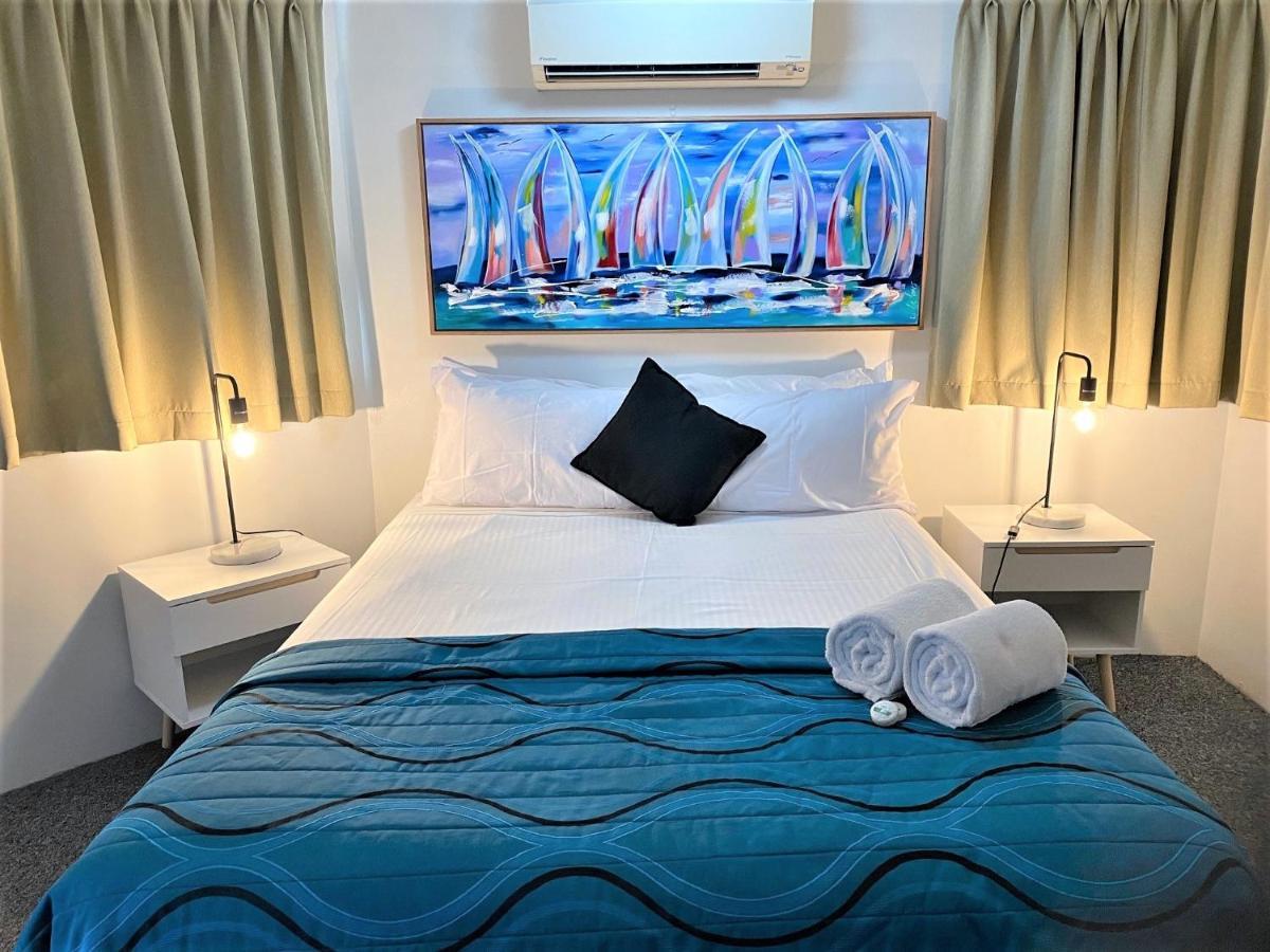 Riviera Resort Χέρβεϊ Μπέι Εξωτερικό φωτογραφία